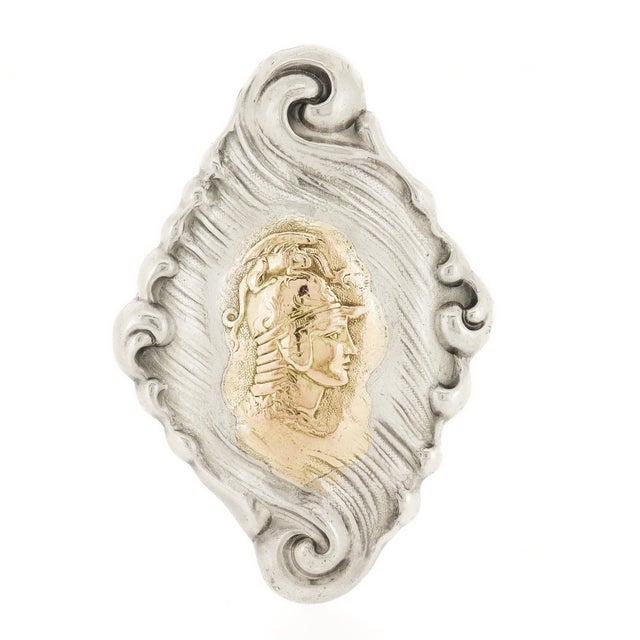 Late 20th Century Vintage Silver & Gold Mixed Metals Shiebler Style Etruscan Revival Brooch For Sale - Image 5 of 11