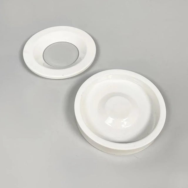 Danese Mid-Century Italian White Porcelain Stoneware Ashtray from Mangiarotti Danese, 1970s For Sale - Image 4 of 10