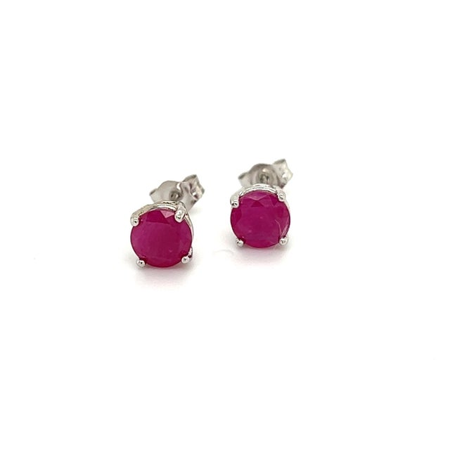Natural Ruby Stud Earrings 14k Gold 1.91 TCW 1.28 Grams Certified For Sale In New York - Image 6 of 11