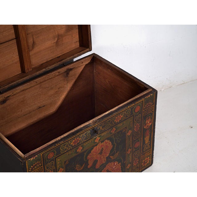 Antique Wooden Box with Illustrations of Peonies, China, 1900s For Sale - Image 4 of 10