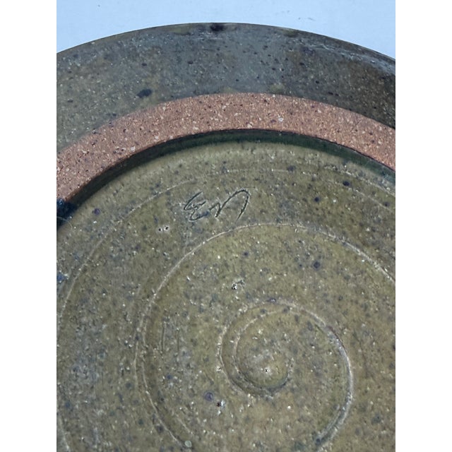 Ceramic Mid 20th C. Eric Norstad Studio Pottery Slip Decorated Shallow Bowl For Sale - Image 7 of 9