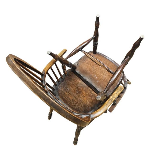 Antique Windsor High Spindle Back Armchair in Elm Wood, 1800s For Sale - Image 3 of 16