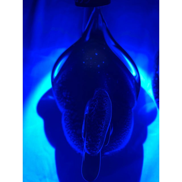 Mid-Century Murano Glass Ducks by Gino Mazzuccato - Uv Uranium & Cadmium Glow - Pair For Sale - Image 12 of 18