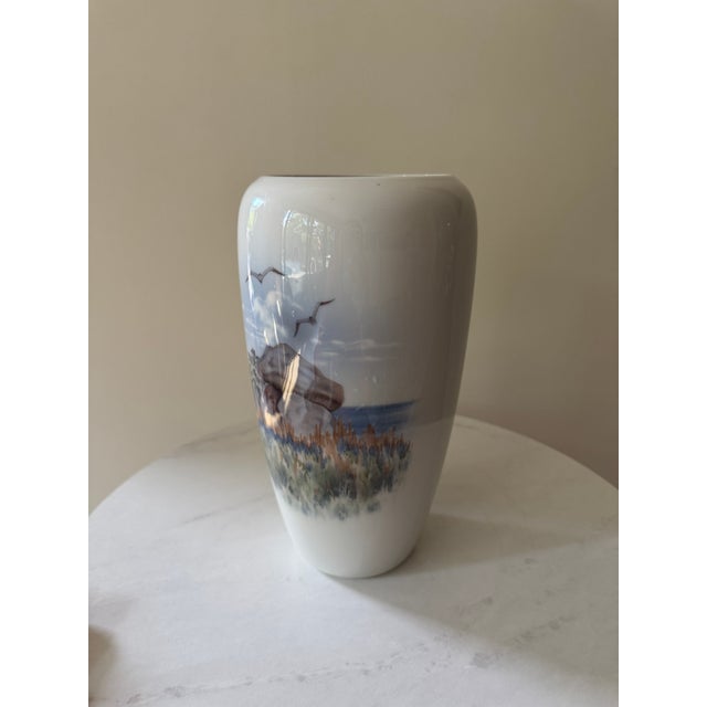 Royal Copenhagan Royal Copenhagen Porcelain Vase — Coastal Cliffs & Seagulls Landscape, Model 2694 — First Quality For Sale - Image 4 of 7