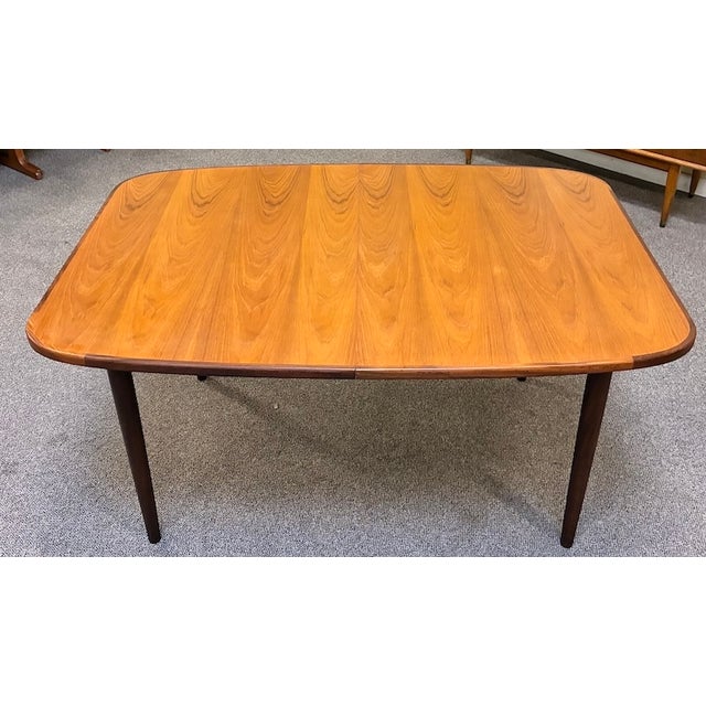 Mid-Century Modern European Mid Century Modern Extending Teak Dining Table W/ Butterfly Leaf by G-Plan c.1960 For Sale - Image 3 of 10