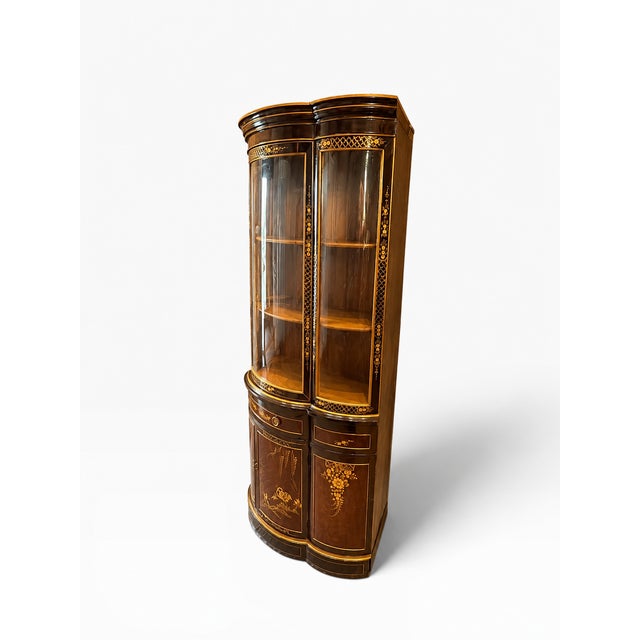 1970s 1970s Union National Chinoiserie Curved Glass Corner Curio Cabinet For Sale - Image 5 of 14