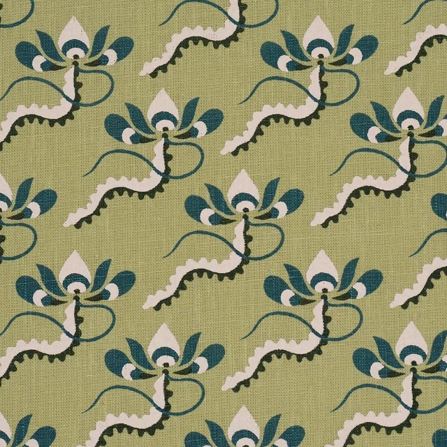 Contemporary SAMPLE - Schumacher X Laura Gonzalez Bombay Rainbow Fabric In Leaf For Sale - Image 3 of 4
