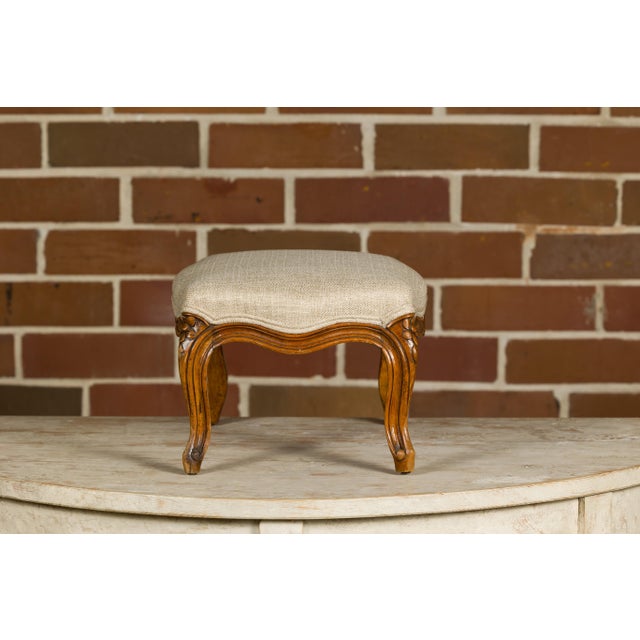 19th Century French Louis XV Style Walnut Footstool with Custom Linen Upholstery For Sale - Image 10 of 12