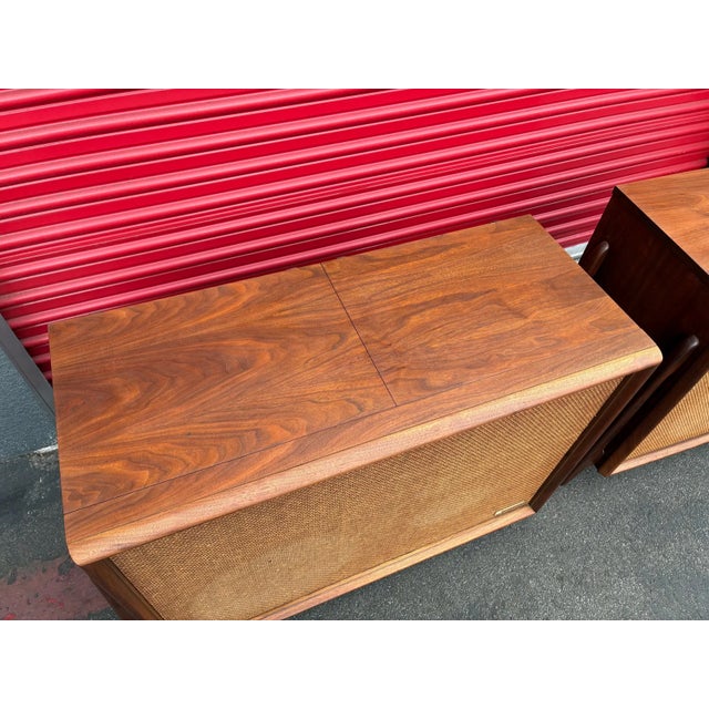 Vintage Mid Century Turntable Console/Stereo Console by Packard Bell For Sale - Image 9 of 12