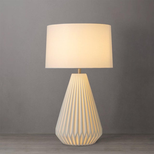 White 1960s Nova of California Concord Bone Porcelain 28" Table Lamp, White Walnut For Sale - Image 8 of 13