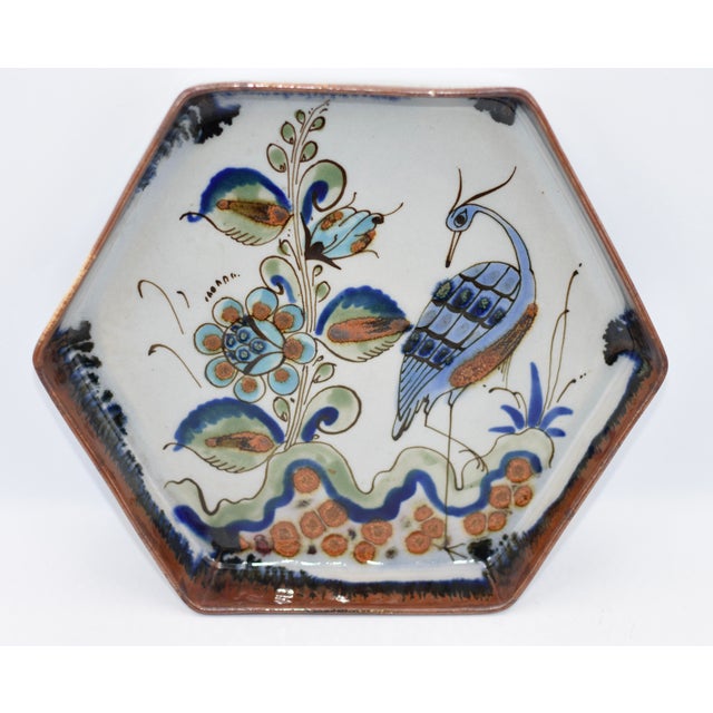 Handcrafted Ken Edwards Studio Hexagon Platter Tonala Mexico Folk Art Pottery For Sale In Palm Springs - Image 6 of 6