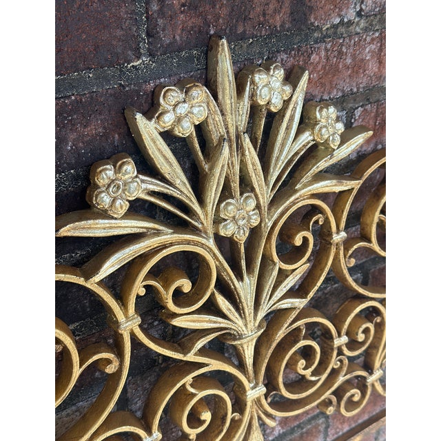 Champagne 1960s Mid-Century French Floral Tole Headboard | Newly Painted and Hand Gilt | Full For Sale - Image 8 of 10