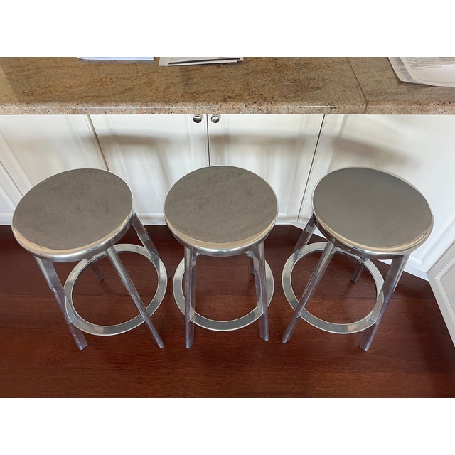 These classic and sophisticated Deja-vu Stools from Magis are crafted from die-cast and extruded aluminum for a sleek and...