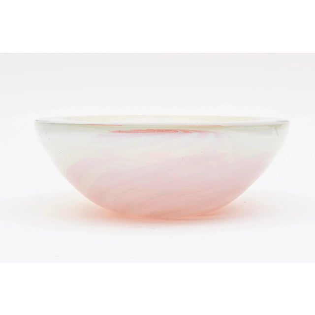 Fratelli Toso 1960's Murano Fratelli Toso White Cased Opalescent Bowl With Orange Optical Swirl Designs For Sale - Image 4 of 9