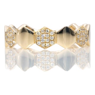 Diamond Band Ring With Earth-Mined Diamonds in Solid 14k Gold, Fine Jewelry For Sale