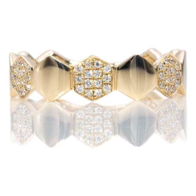 Diamond Band Ring With Earth-Mined Diamonds in Solid 14k Gold, Fine Jewelry For Sale