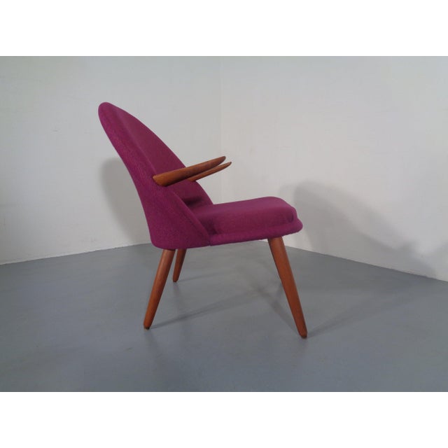 Mid-Century Modern Purple Teak Armchair by Kurt Olsen for Glostrup, Denmark, 1950s For Sale - Image 3 of 18