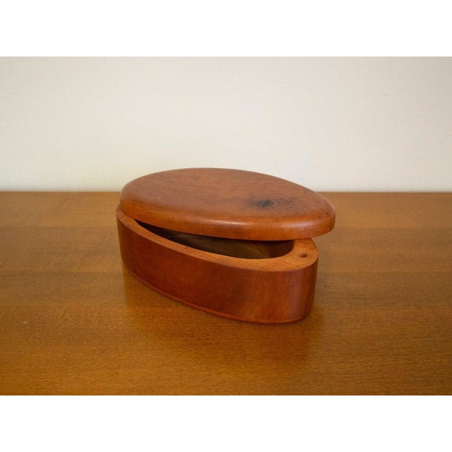 Brown Studio Craft Wood Box by Steven Spiro Modernist Vintage Design For Sale - Image 8 of 8