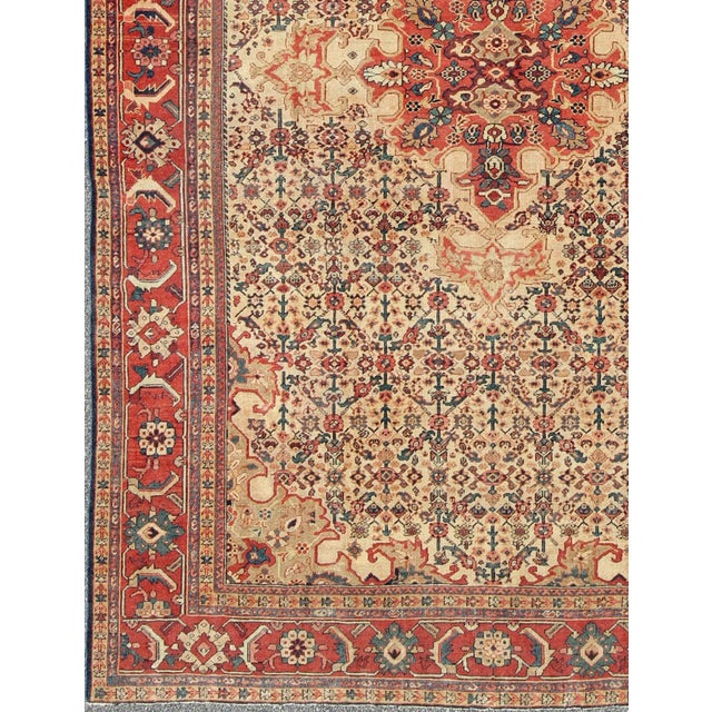 Antique Persian Sultanabad With Medallion in Yellow Cream, Blue Red and Green For Sale - Image 4 of 9