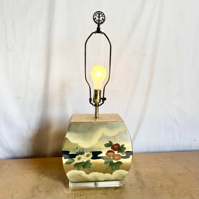 Chinoiserie Vintage Chinoiserie Hand Painted Table Lamp For Sale - Image 3 of 9