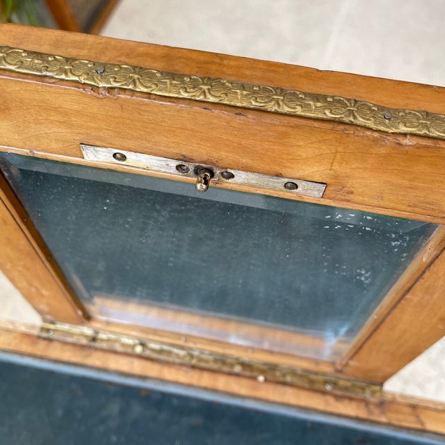 Late 19th Century 19th Century French Vanity Gilded Bronze For Sale - Image 5 of 11