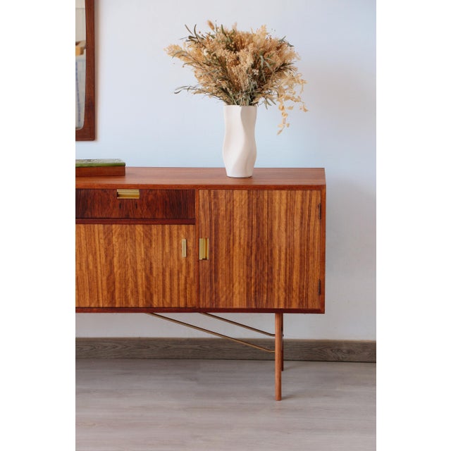 Vintage Sideboard by Herbert E. Gibbs, 1960s For Sale - Image 16 of 18