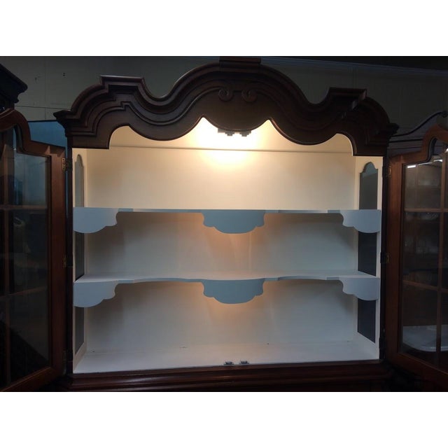 Wood Vintage Henredon China Cabinet, Dorothy Draper Collection For Sale - Image 7 of 9