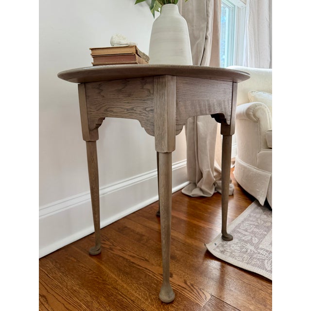 Vintage Queen Anne Style Refinished Oval Tiger Oak Side Table With Cabriole Legs and Scalloped Skirt For Sale - Image 9 of 10
