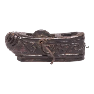 Mid 19th Century Shou Shoe Carpenter Line