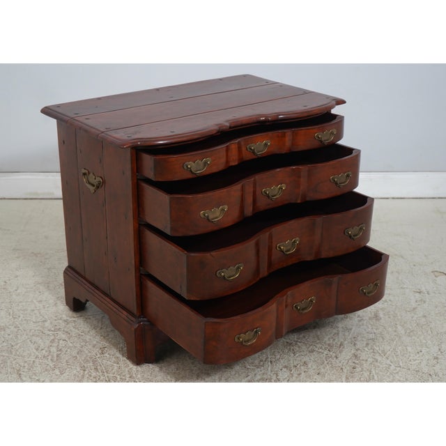 Traditional Theodore Alexander Mahogany Block Front Bachelors Chest For Sale - Image 3 of 16
