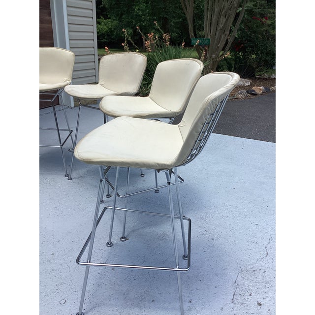 Mid-Century Modern Vintage Set of 6 Harry Bertoia for Knoll Barstools For Sale - Image 3 of 17
