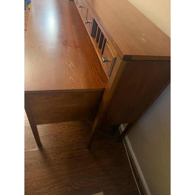 Stanley Mid-Century Cherry Executive Desk W/ Removable Hutch & Power — Made in Usa For Sale - Image 11 of 11