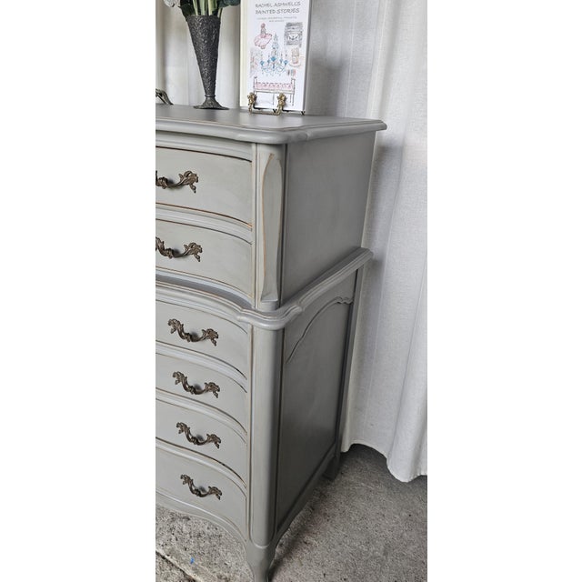 Dixie Vintage Chest on Chest, Dixie Gray Dresser, 1950's For Sale - Image 4 of 10