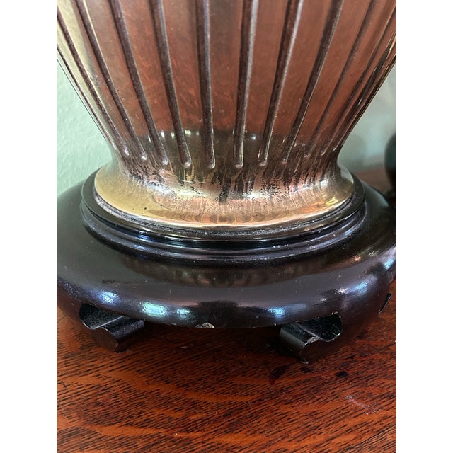 1960s Mid 20th Century Ethan Allen Large Scale Solid Cast Brass Temple Jar Lamps on Ming Style Bases - A Pair For Sale - Image 5 of 10