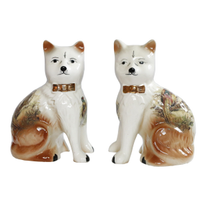 Pair of Staffordshire English Porcelain Cats With Painted Pheasants