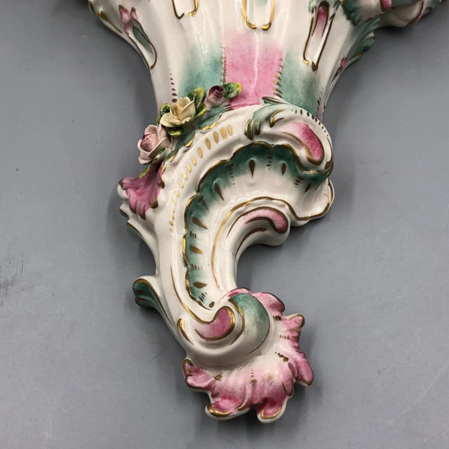 Rococo Hand-Painted Porcelain Wall Consoles from Kämmer, Dresden, Set of 3 For Sale - Image 6 of 18