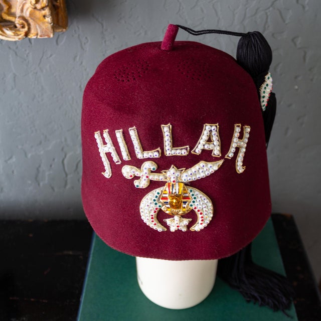 Masonic Shriner Hillah Fez of Burgundy Wool Sequins and Tassel For Sale - Image 14 of 18