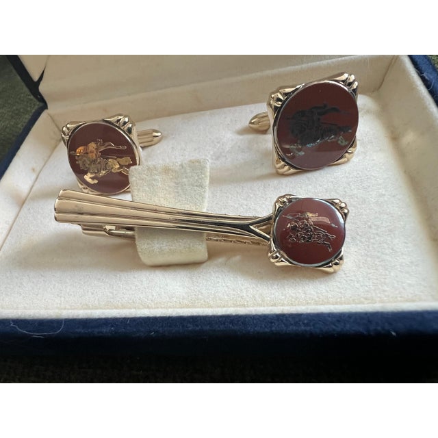 Vintage Burberry Gold Plate & Red Lacquer Cufflinks & Tie Clip "Circa 1970s" For Sale - Image 12 of 18