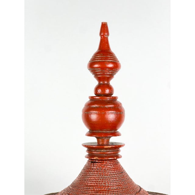 19th Century Antique Burmese Lacquered Offering Vessel (Hsun-Ok) For Sale - Image 5 of 11