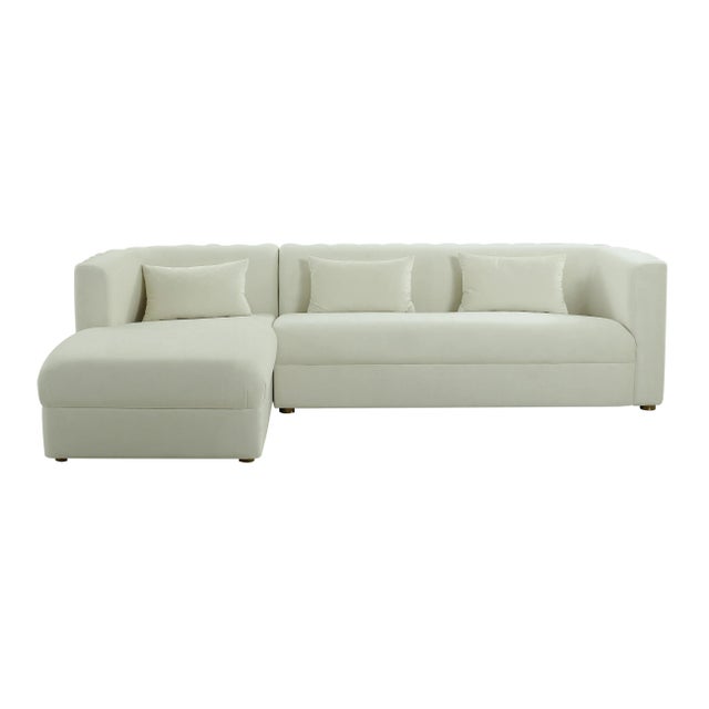 Graceful and eye-catching, the Callie Sectional is the epitome of modern glamour. Its curved silhouette, scalloped tufted...