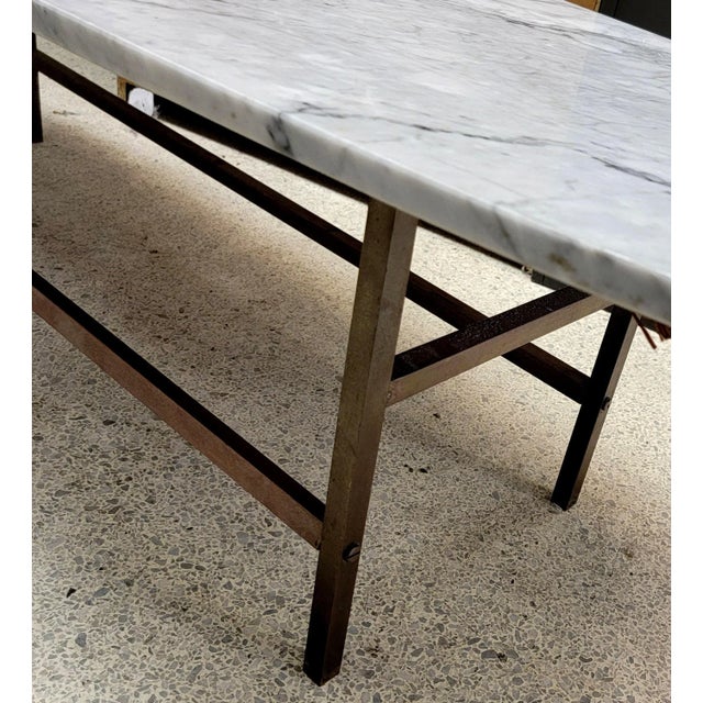 1980s White Marble Surfboard Style With Metal Base Coffee Table For Sale In Miami - Image 6 of 7