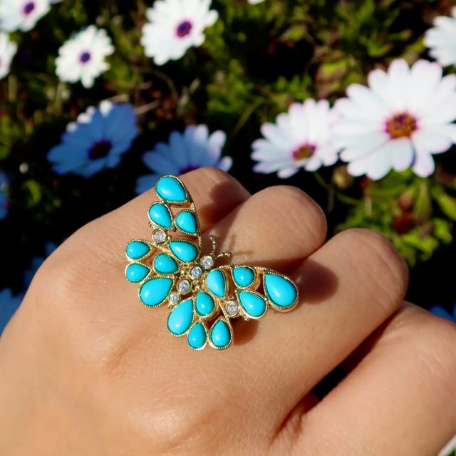 Metal Nina Zhou Butterfly Turquoise Diamond Cocktail Ring in 14k Yellow Gold, size 5.5 For Sale - Image 7 of 12