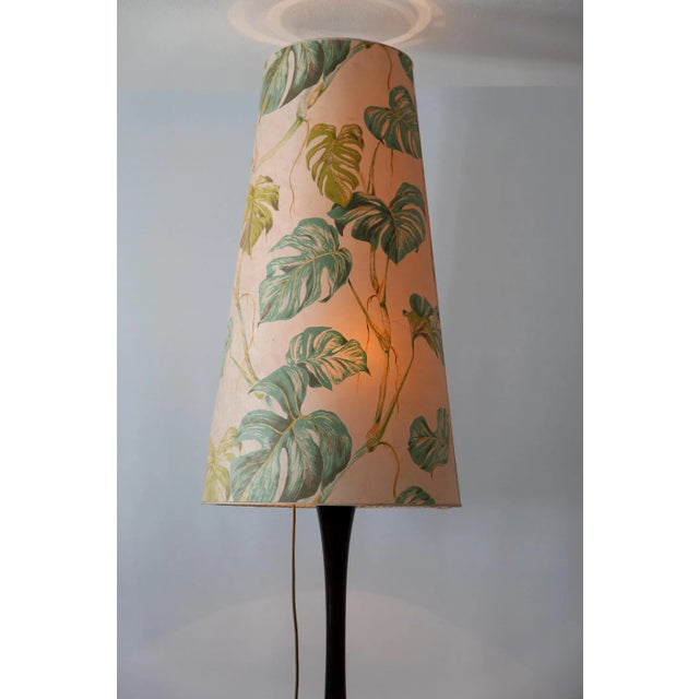 Large Mid-Century Swedish Floor Lamp by Arthur Percy for Gullaskruf, 1950s For Sale - Image 6 of 18