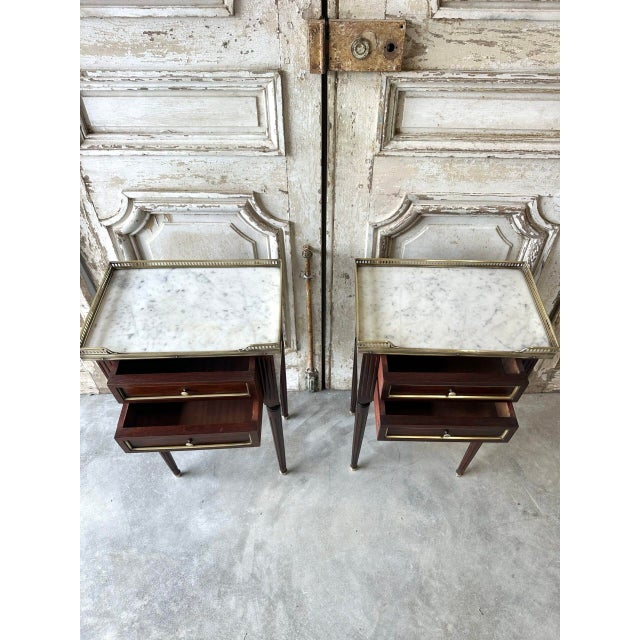 Louis XVI Style Mahogany Bedside Tables, 1970s, Set of 2 For Sale - Image 4 of 9