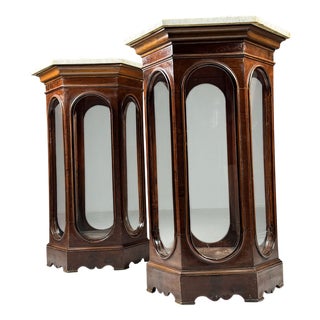 19th Century Italian Display Cases, Set of 2 For Sale