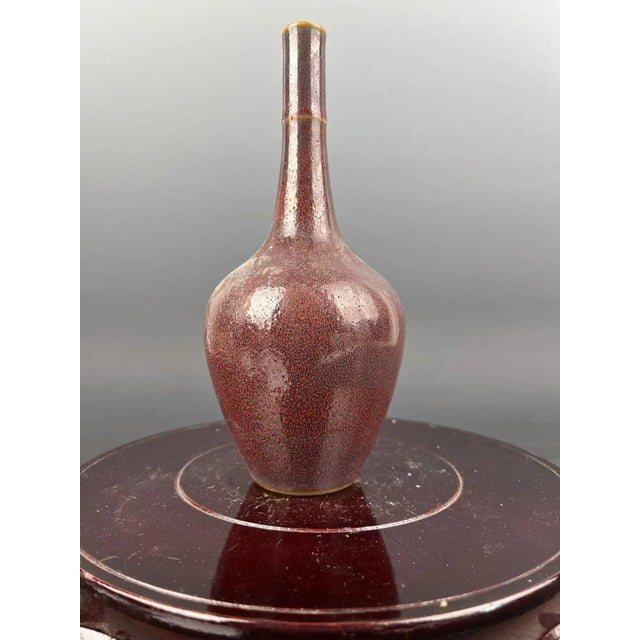 H-18cm,W-10cm Adorn your home with the timeless sophistication of this Chinese Vintage Porcelain Vase from the Qing...