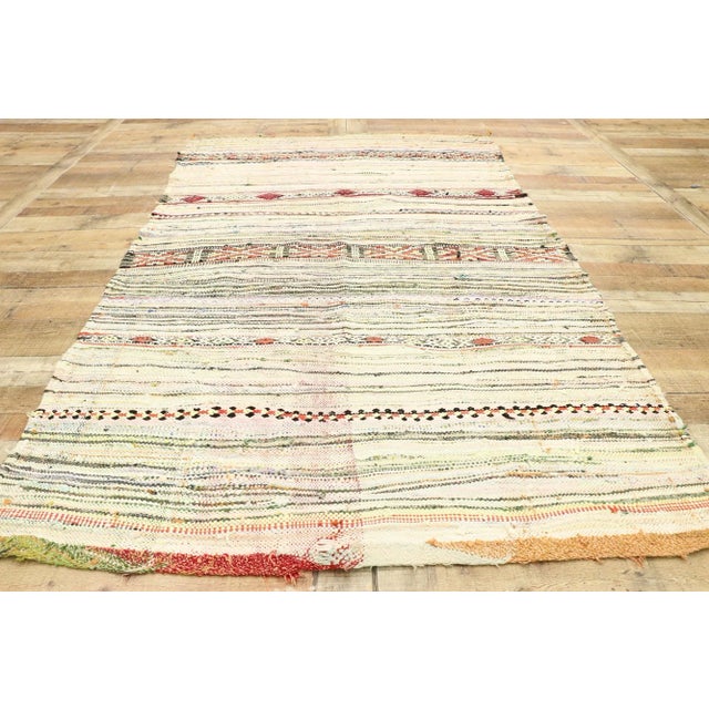 Textile Vintage Boucherouite Moroccan Kilim Rug - 04'05 X 07'07 For Sale - Image 7 of 9