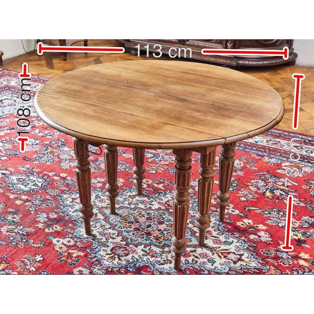 Extendable Table in Oak with Gate Legs For Sale - Image 13 of 15