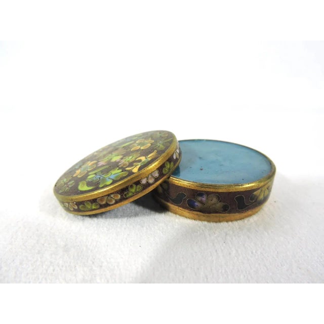 Vintage Chinese Autumn Flowers Enamel & Brass Cloisonné Pill or Trinket Box For Sale - Image 4 of 5