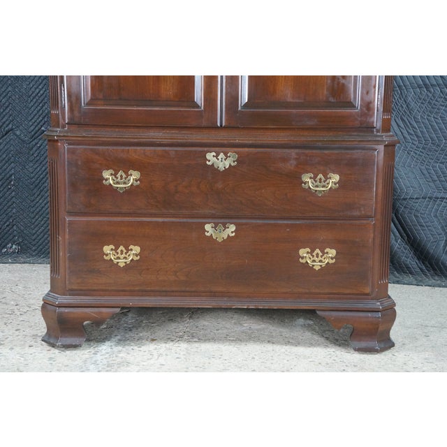 1990s Ethan Allen Georgian Court Cherry Clothing Armoire Linen Press 11-5265 For Sale - Image 6 of 18